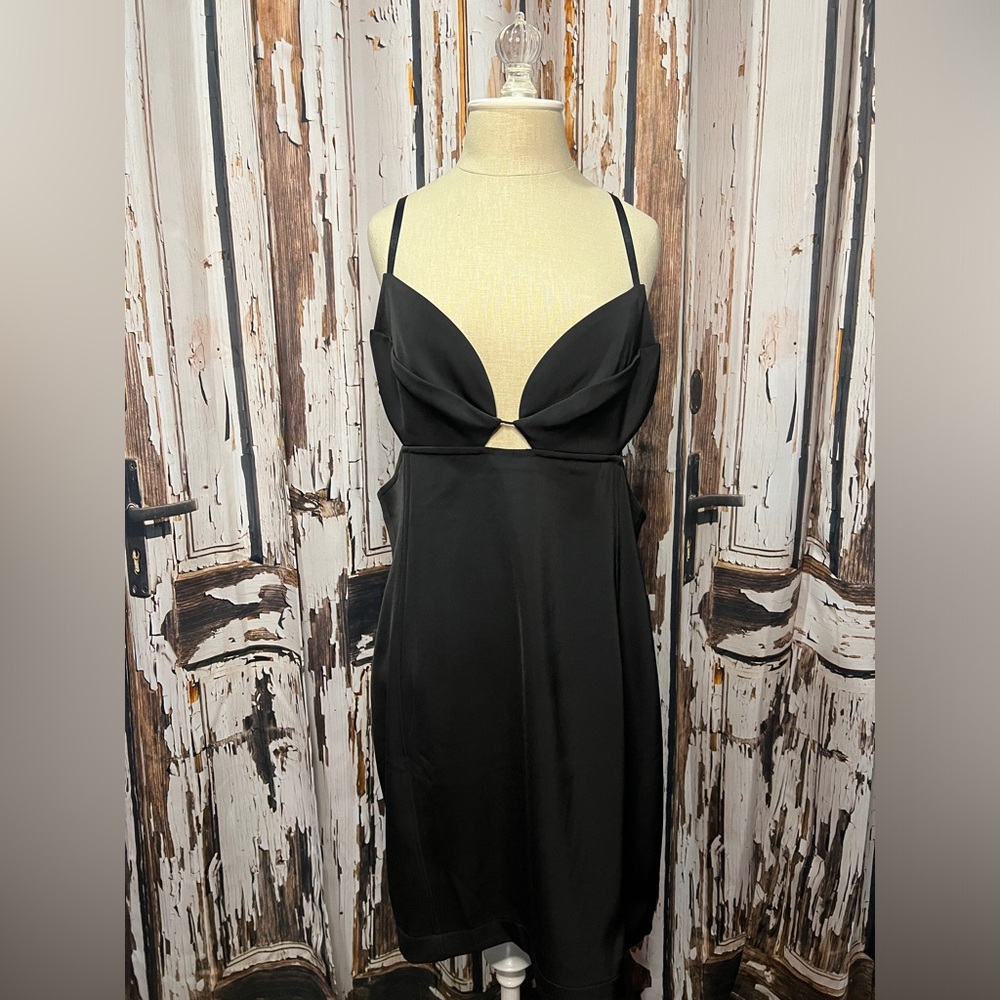 AKIRA Sleek Black Zippered Dress